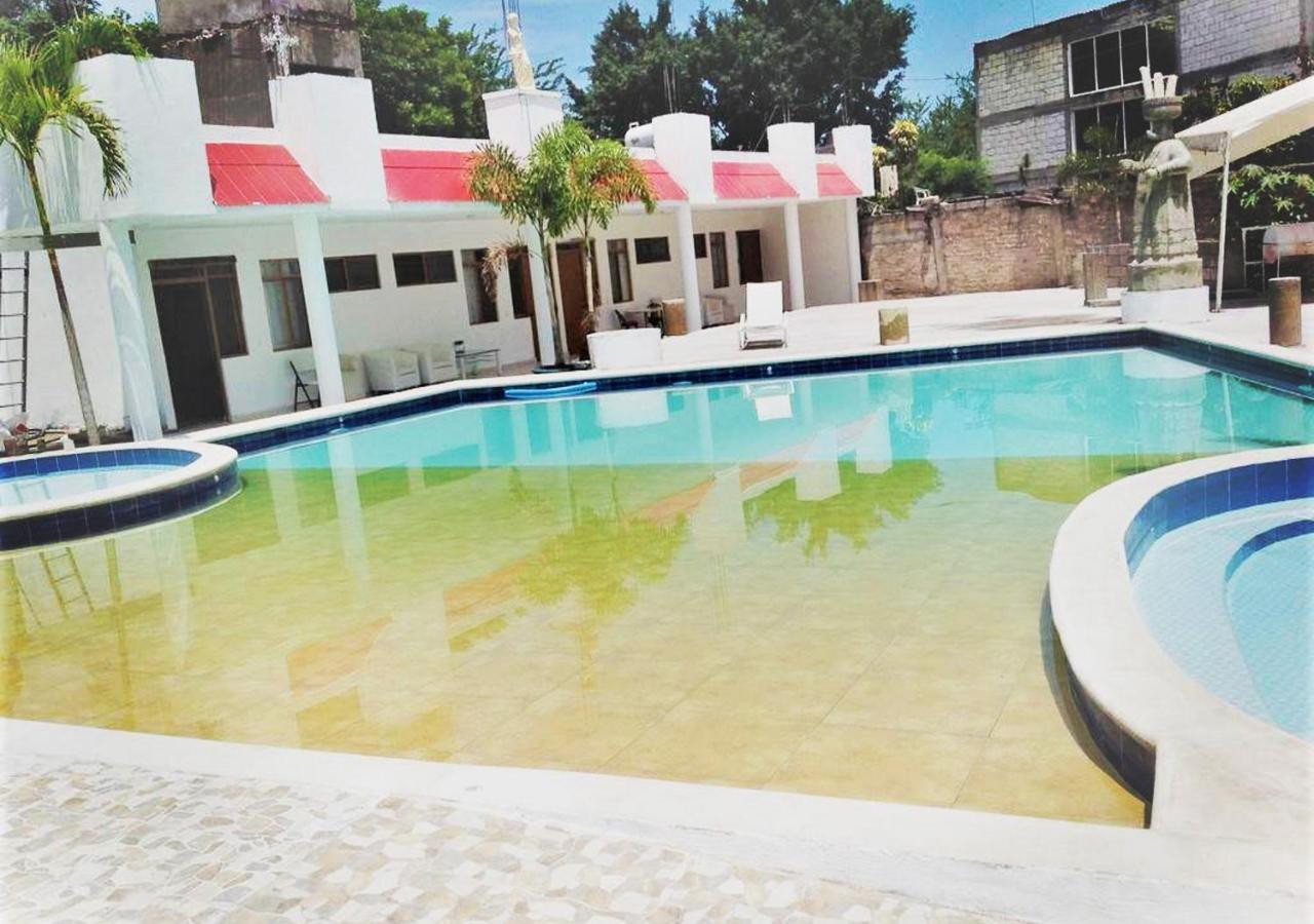Hotel Quinta De La Rosa Cuautla  Buitenkant foto