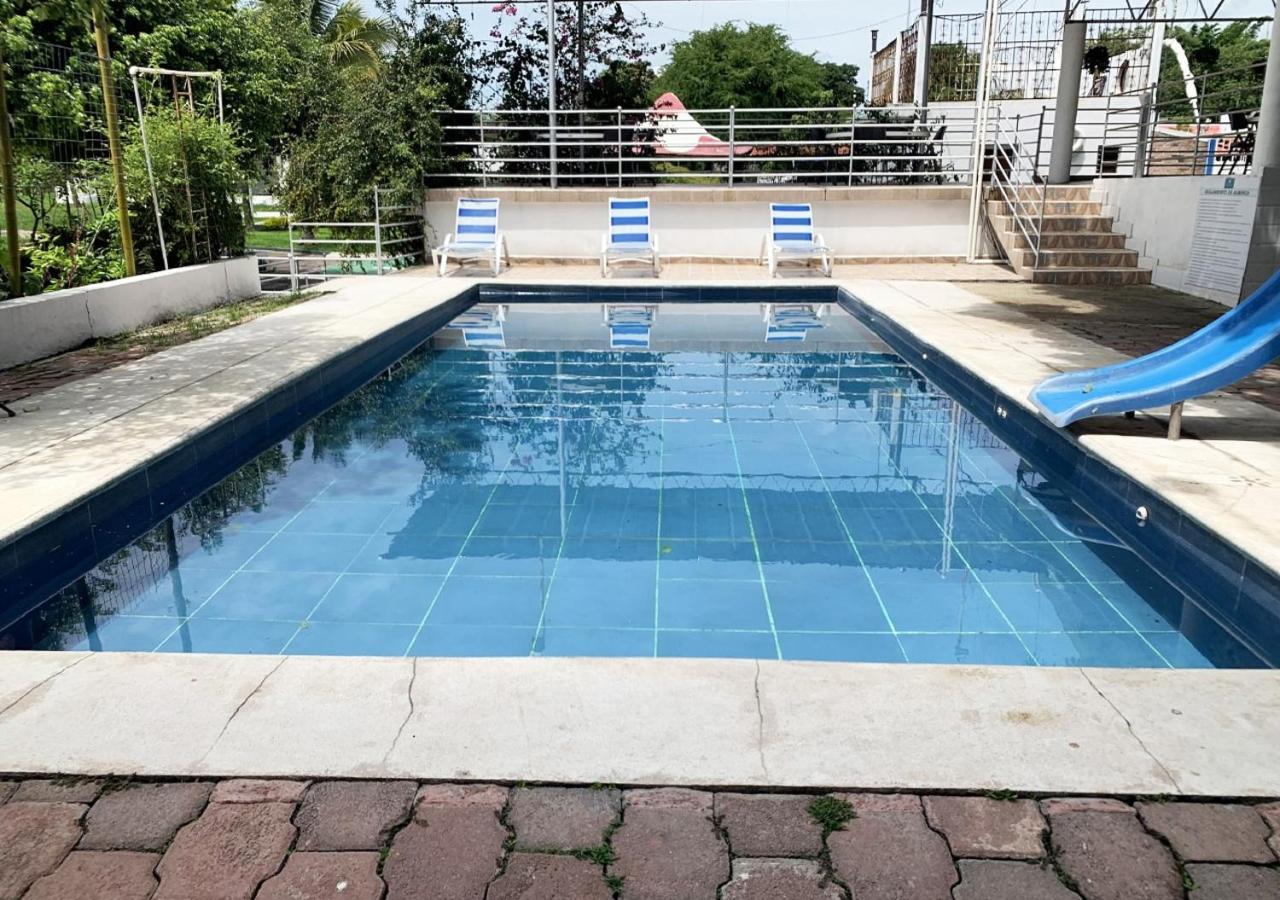 Hotel Quinta De La Rosa Cuautla  Buitenkant foto