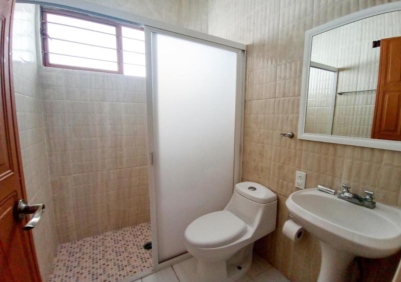 Hotel Quinta De La Rosa Cuautla  Buitenkant foto
