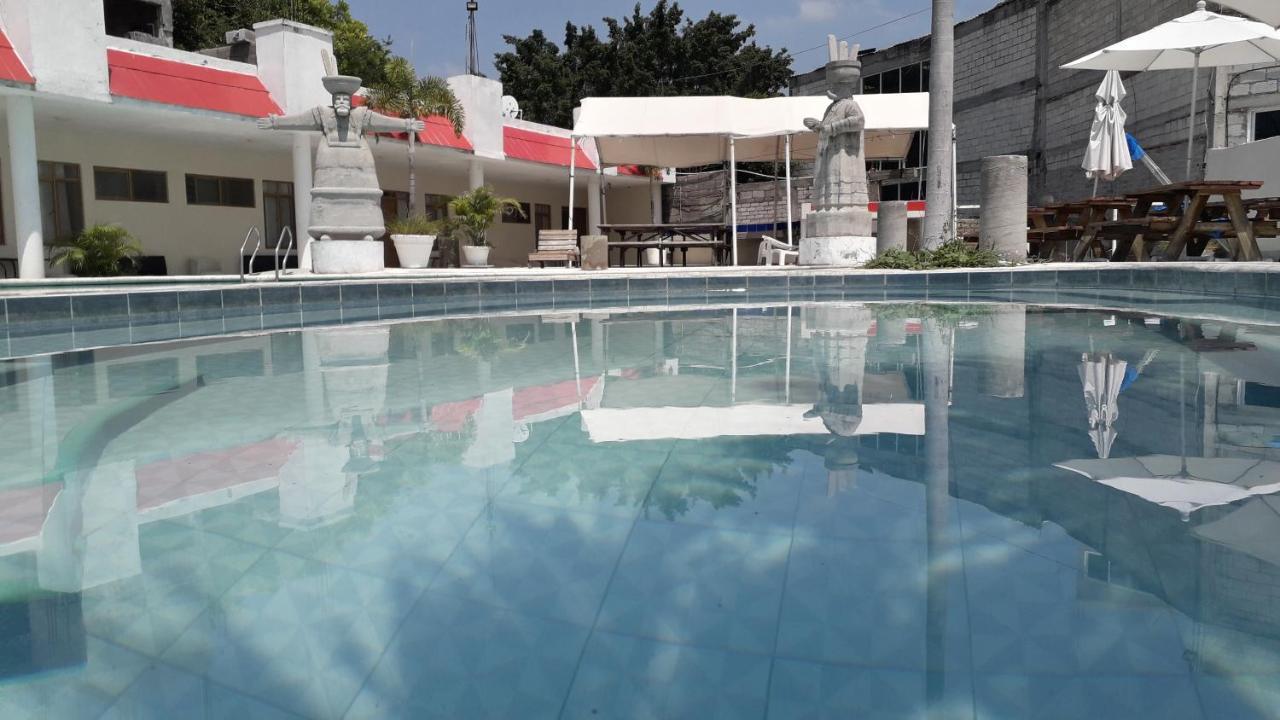 Hotel Quinta De La Rosa Cuautla  Buitenkant foto